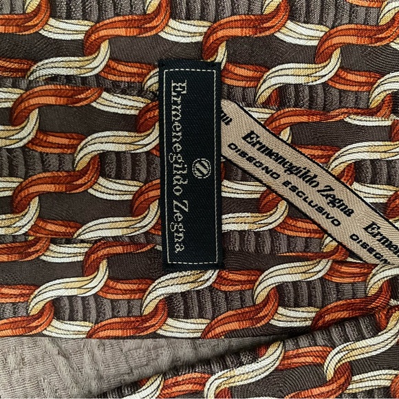 Ermenegildo Zegna Men's Brown and Orange Patterned Silk Tie - Picture 1 of 3